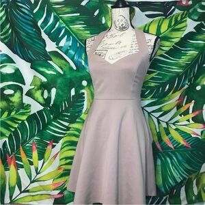 EUC ASOS Women's 4  Retro 1950's Style Fit Flare Blush Pink Halter Dance Dress